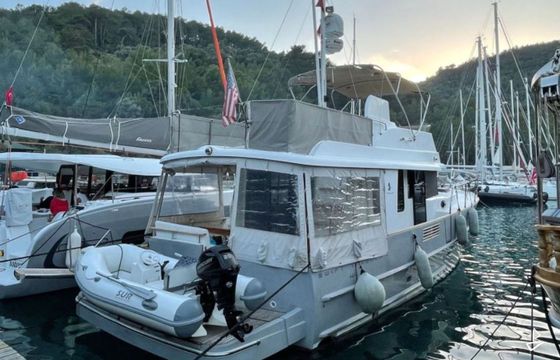 Beneteau Swift Trawler 44