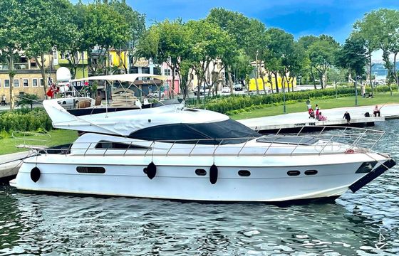 Custom Made Motoryacht