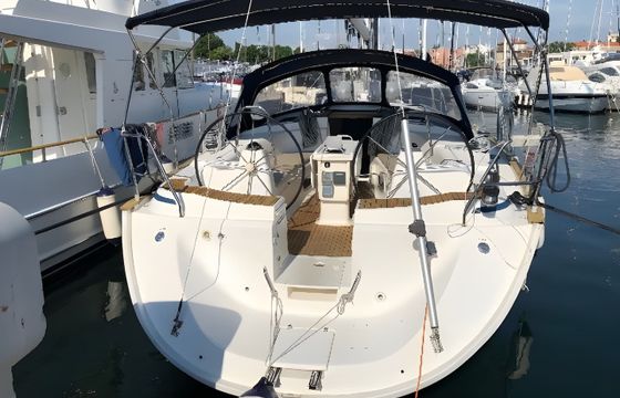 Bavaria 44