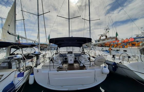 Beneteau Oceanis 51.1