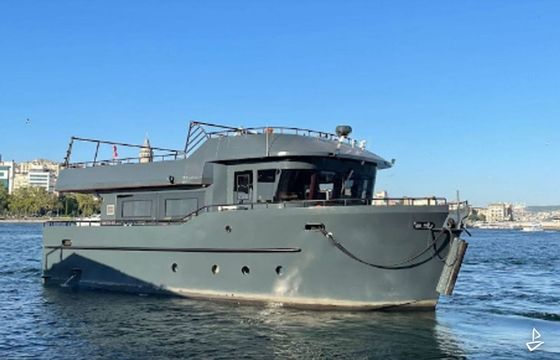 Custom Made Motoryacht