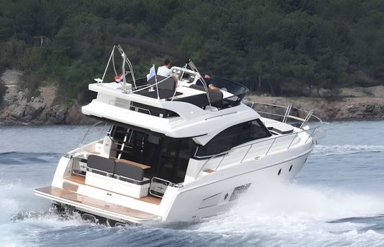 Bavaria Virtess 420 Fly