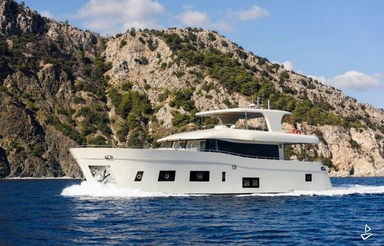 Custom Made Motoryacht