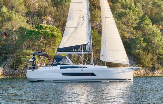 Dufour 37