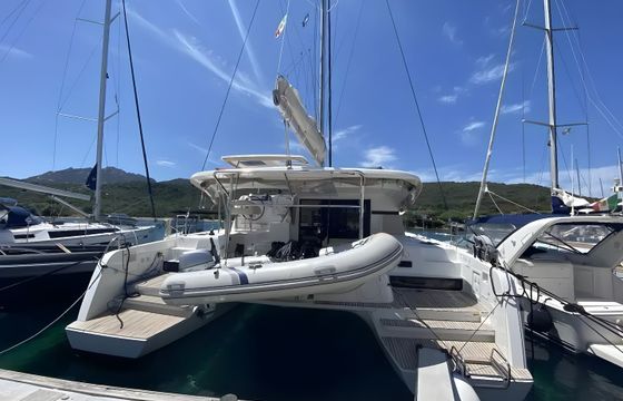 Lagoon 42