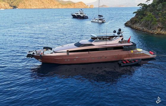 Admiral 33