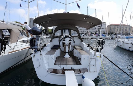 Jeanneau Sun Odyssey 319