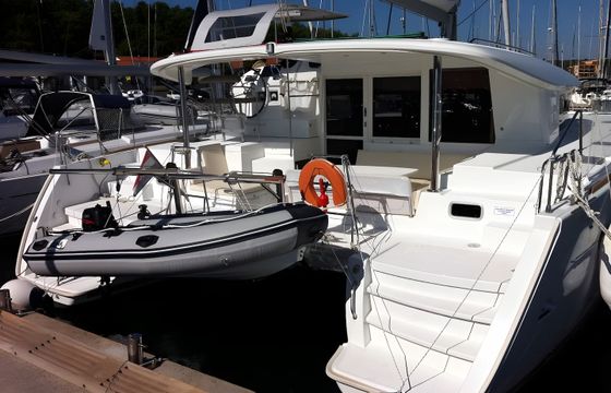 Lagoon 400 S2