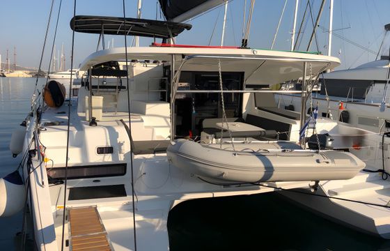 Lagoon 42