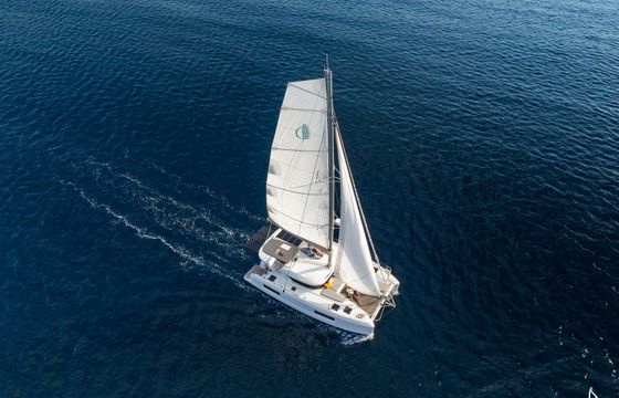 Lagoon 38