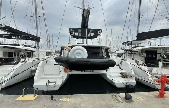 Lagoon 46