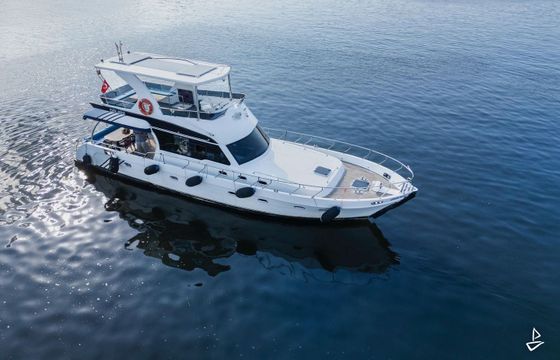 Custom Made Motoryacht