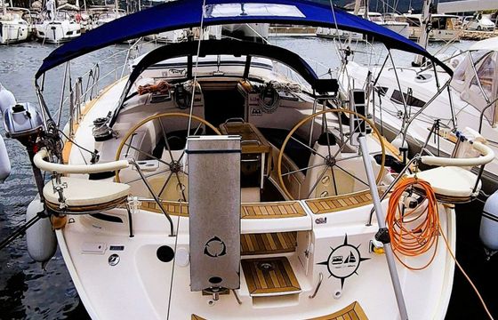 Bavaria 44