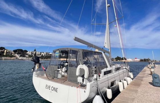 Beneteau Oceanis 54