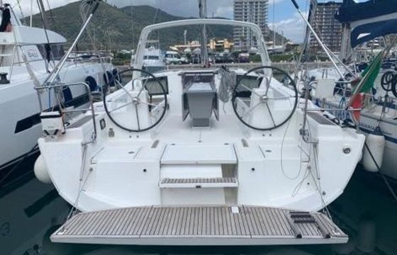 Beneteau Oceanis 41.1