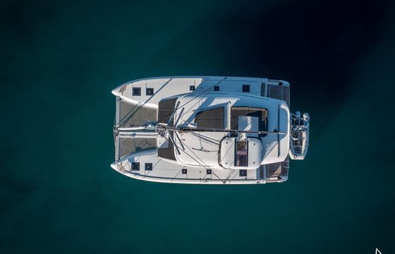 Lagoon 43