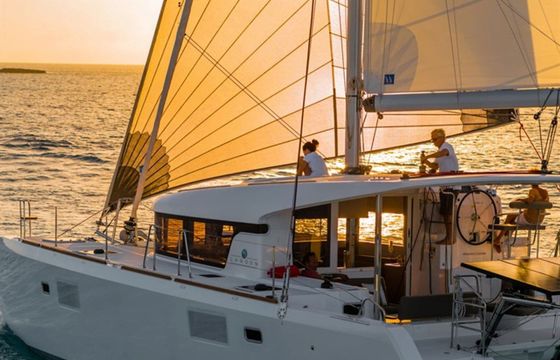 Lagoon 39