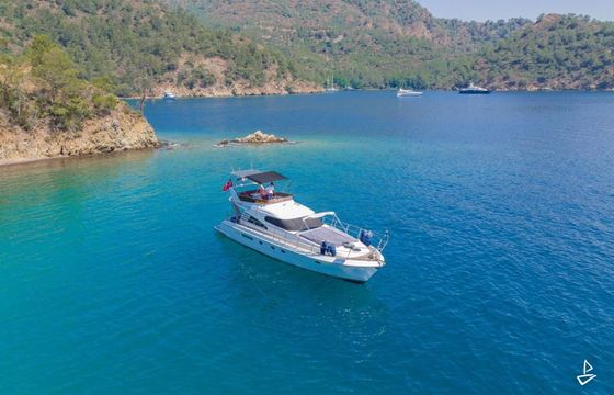 Custom Made Motoryacht