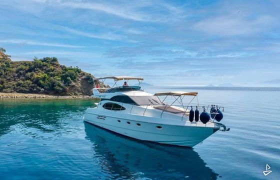 Azimut 52