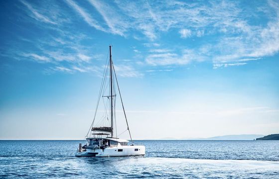 Lagoon 42
