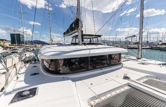 Lagoon Lagoon 42