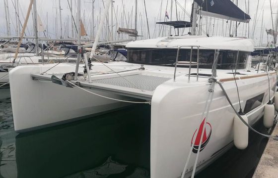 Lagoon 40