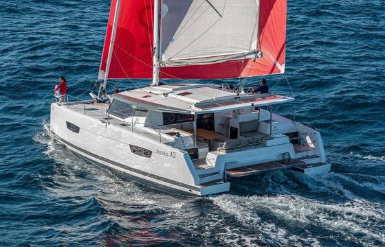 Fountaine Pajot Astréa 42