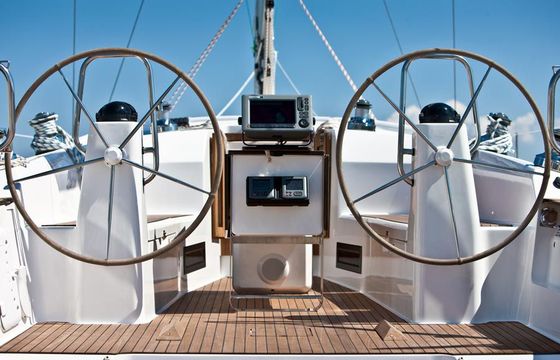 Bavaria Cruiser