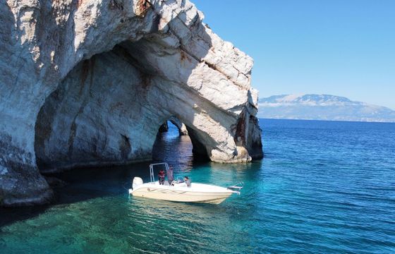 Volos Marine 23