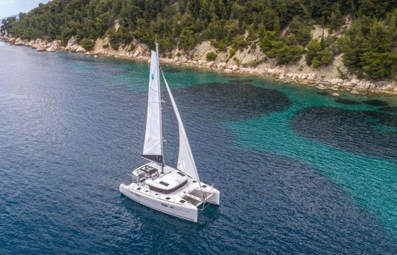 Lagoon 39