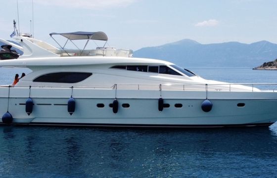 Ferretti 72