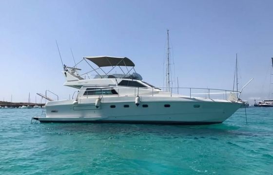 Ferretti Altura 52S