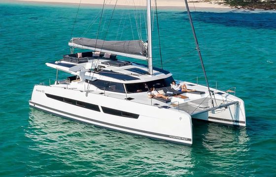 Fountaine Pajot Aura 51