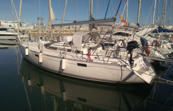 Beneteau Oceanis 390
