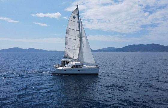 Lagoon 380 S2