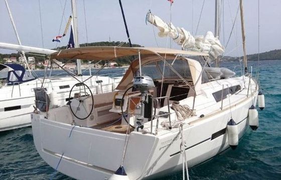 Dufour 410