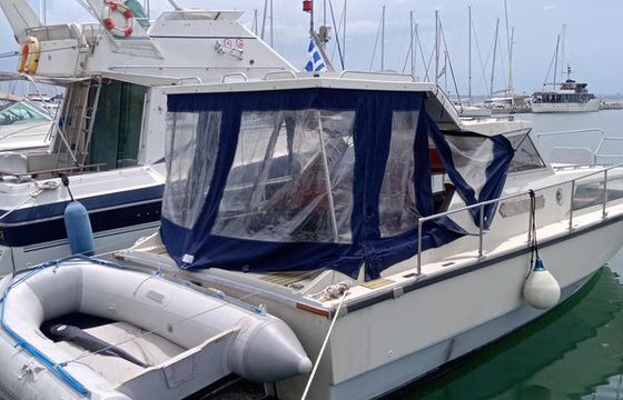 M/B 27 feet