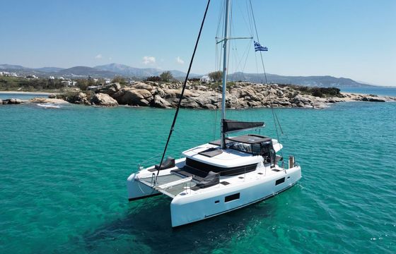 Lagoon 42