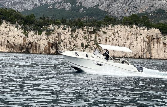 Jeanneau Cap Camarat 8.5 CC