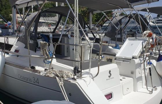 Beneteau Oceanis 34