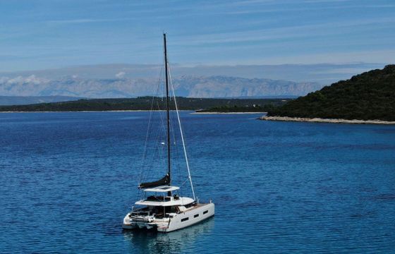 Lagoon 55