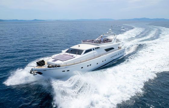 M/Y 98