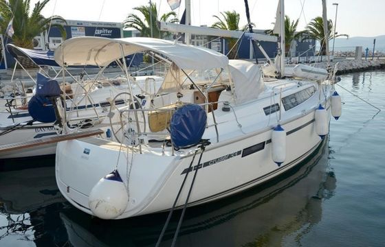 Bavaria Cruiser 33
