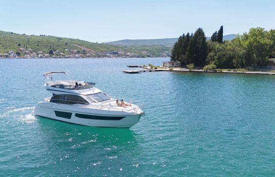 Azimut 55 Fly