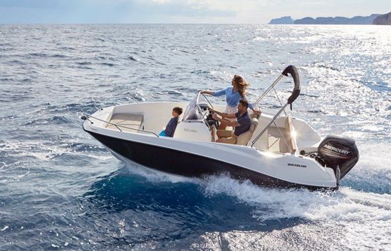 Quicksilver Activ 555 Open