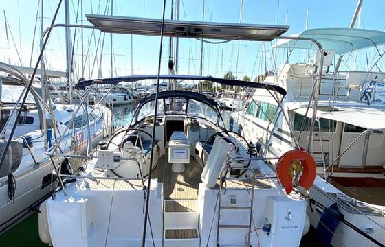 Beneteau Oceanis 43