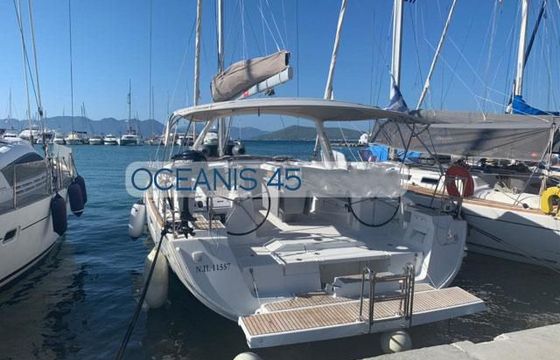 Beneteau Oceanis 45