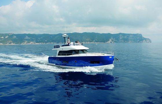 Azimut Magellano 43