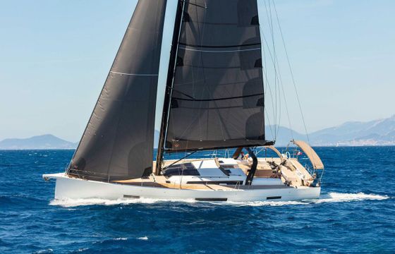 Dufour 470