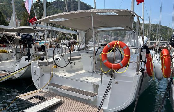 Beneteau Oceanis 40.1